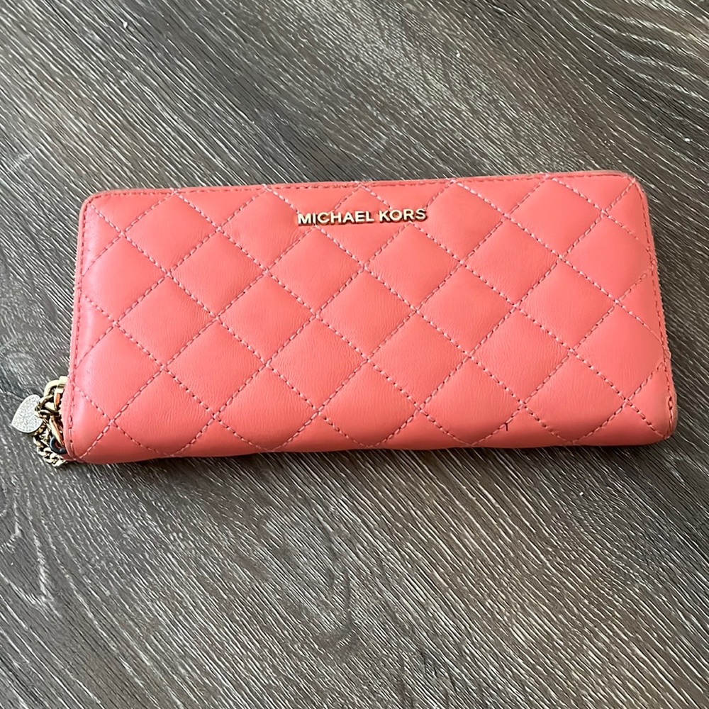 Quilted Michael Kors wallet